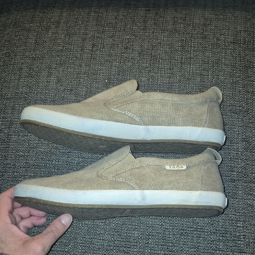 Taos Footwear Taupe Slip-On Canvas Flats - Picture 6 of 10